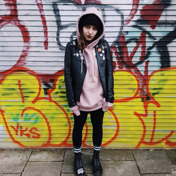 Meet your Posher, Meghan - Picture 1 of 1